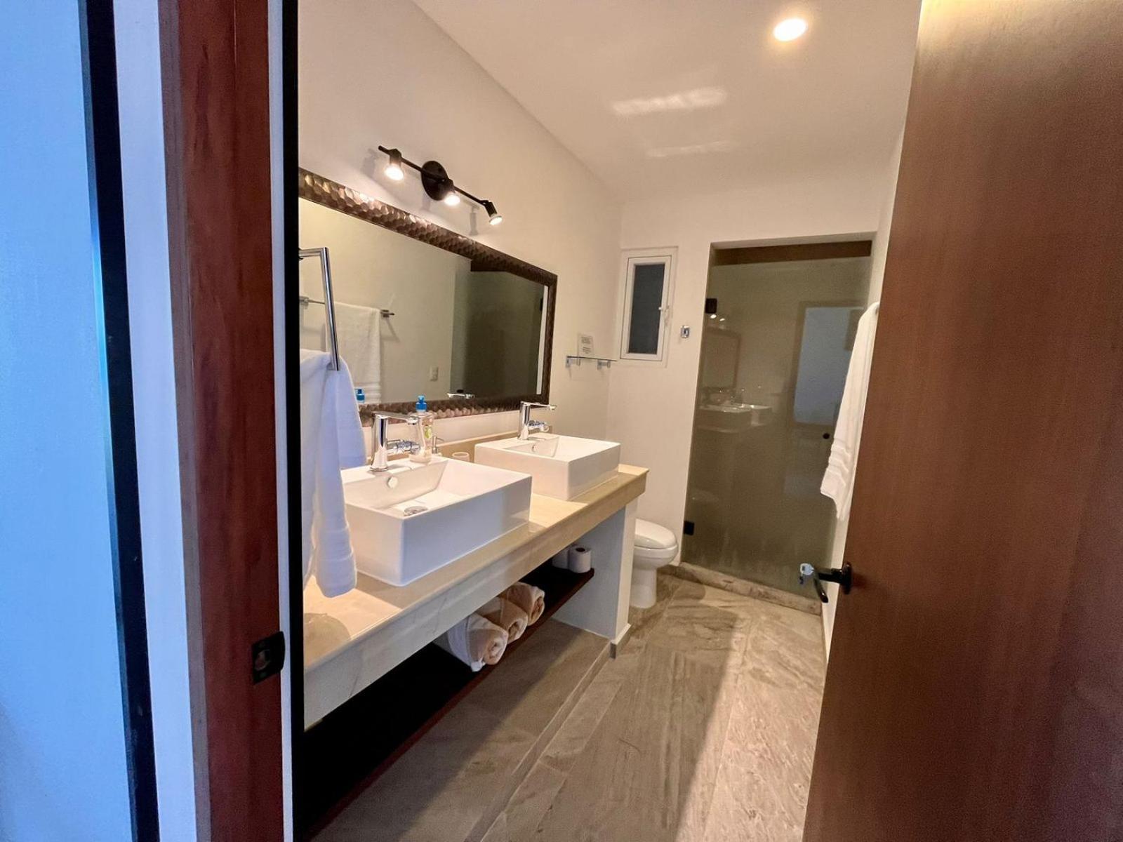 Holiday Apartment At La Diosa Condos イスラ・ムヘーレス エクステリア 写真